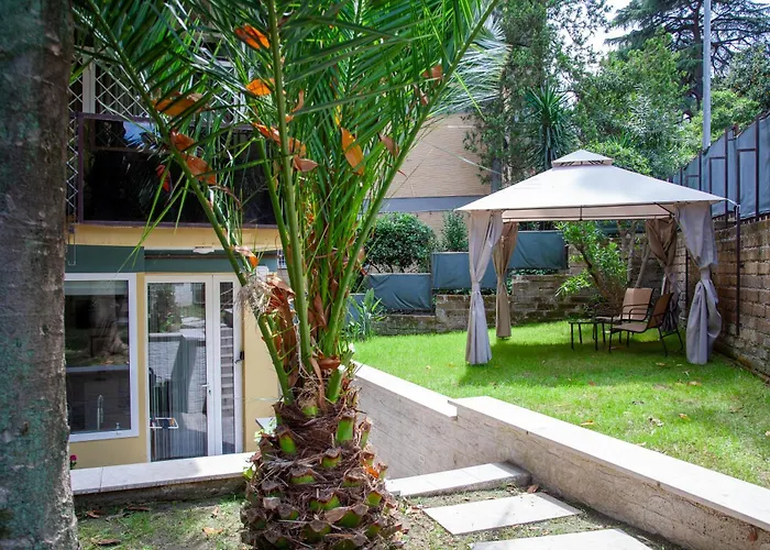 Garden House - Casa Con Giardino Privato *